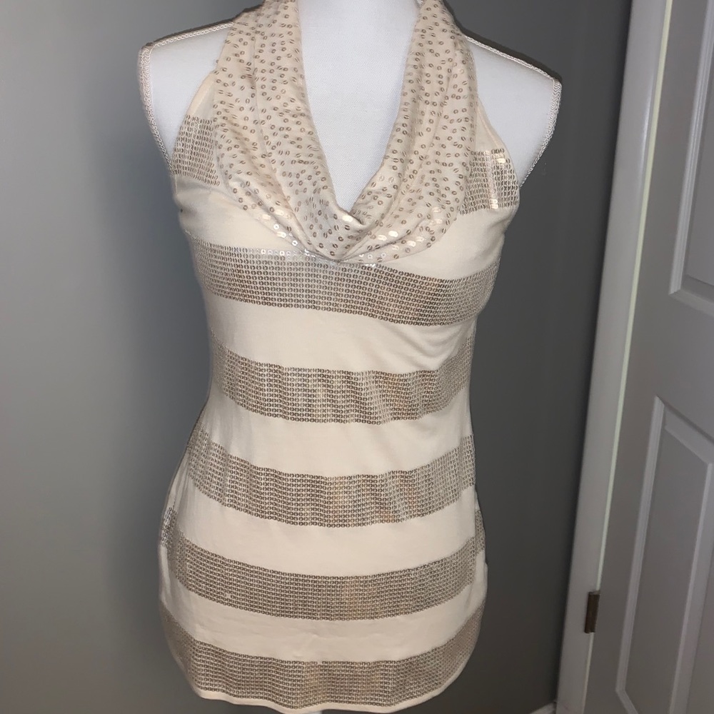 Sleeveless cowl neck fashion top